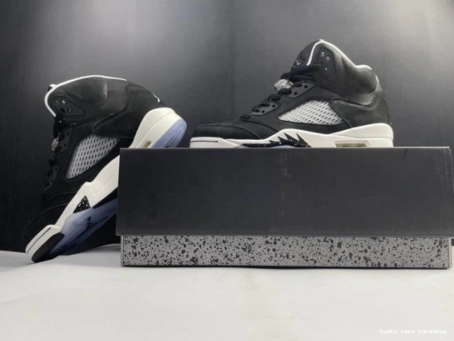 Rep Husky 5 JORDAN OREO CT4838-011 AIR 0824